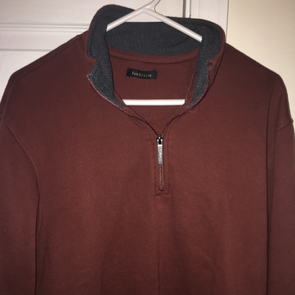 van heusen burnt orange burgundy pullover